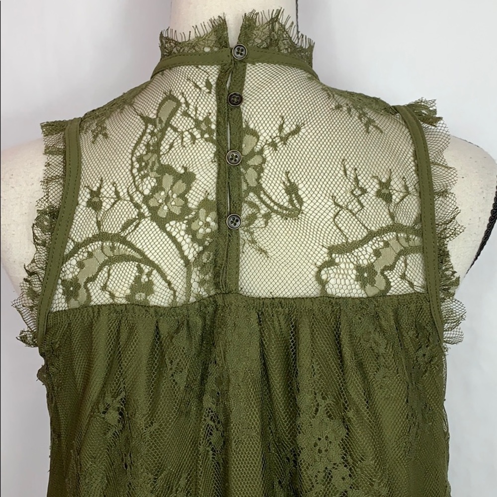 Xhilaration sleeveless olive green lace top - Picture 5 of 7